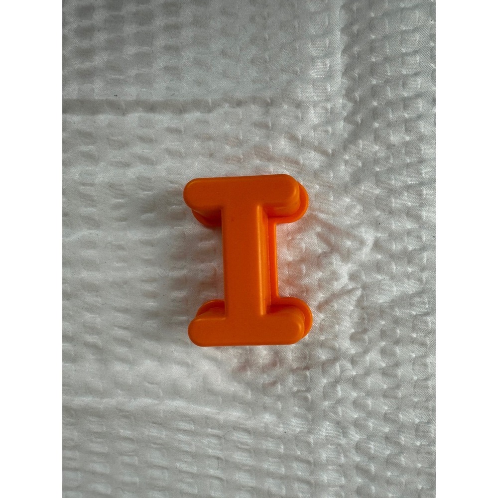 Letter "I" for Elmo On The Go learning game.